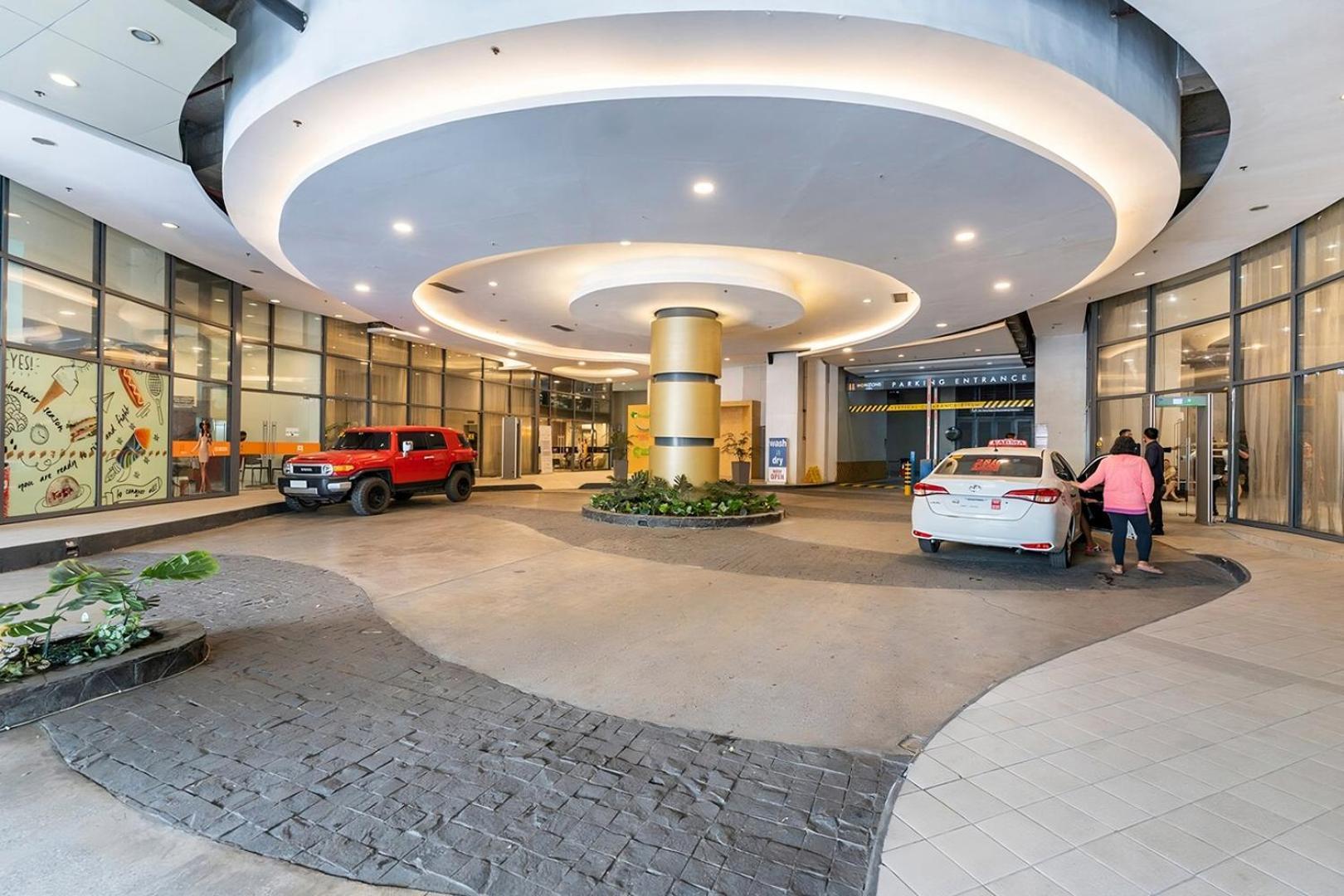 Cozy Space By Nomad Space Ph At Horizons 101 With Pool, Netflix, Wifi Aparthotel *
