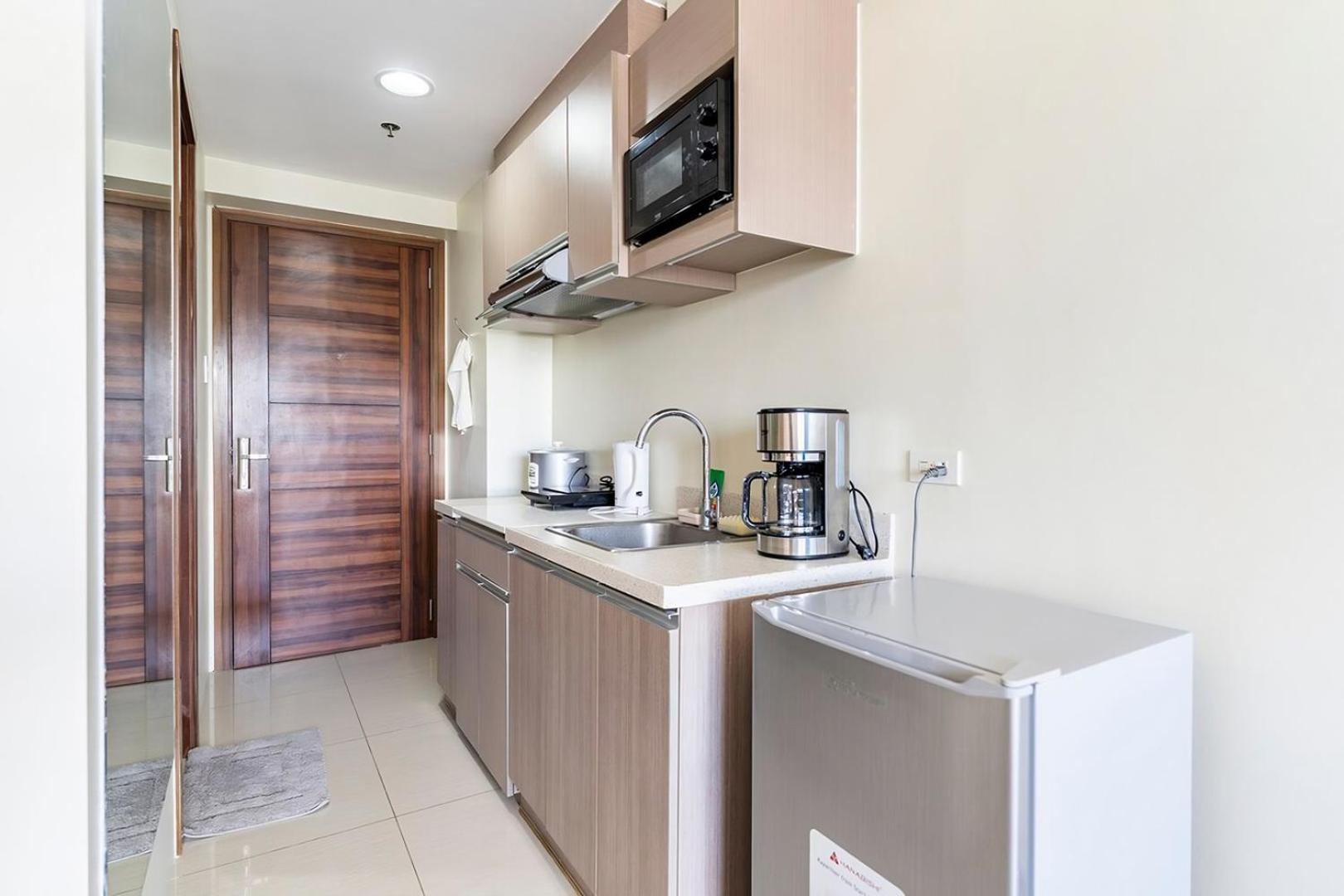 Aparthotel Cozy Space By Nomad Space Ph At Horizons 101 With Pool, Netflix, Wifi *