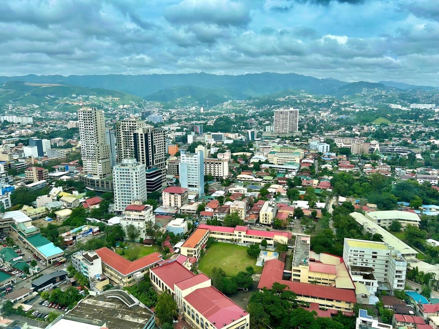 Cozy Space By Nomad Space Ph At Horizons 101 With Pool, Netflix, Wifi Aparthotel *