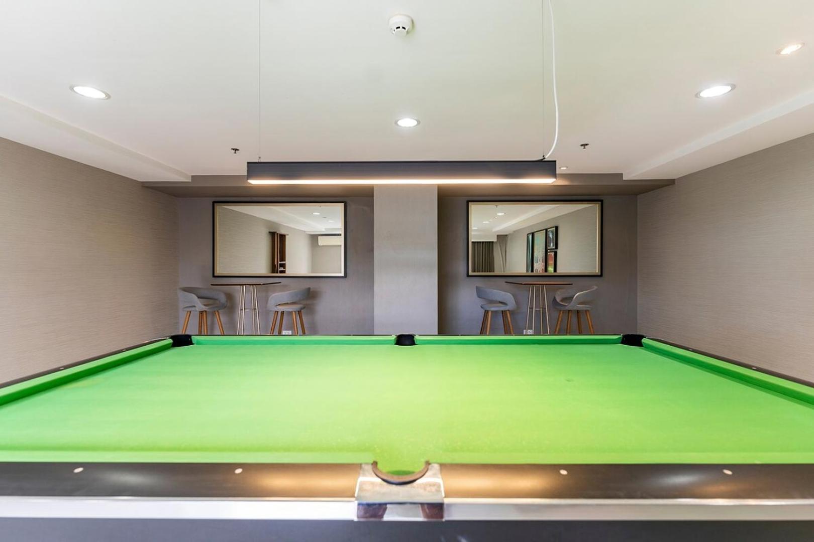 Aparthotel Cozy Space By Nomad Space Ph At Horizons 101 With Pool, Netflix, Wifi *
