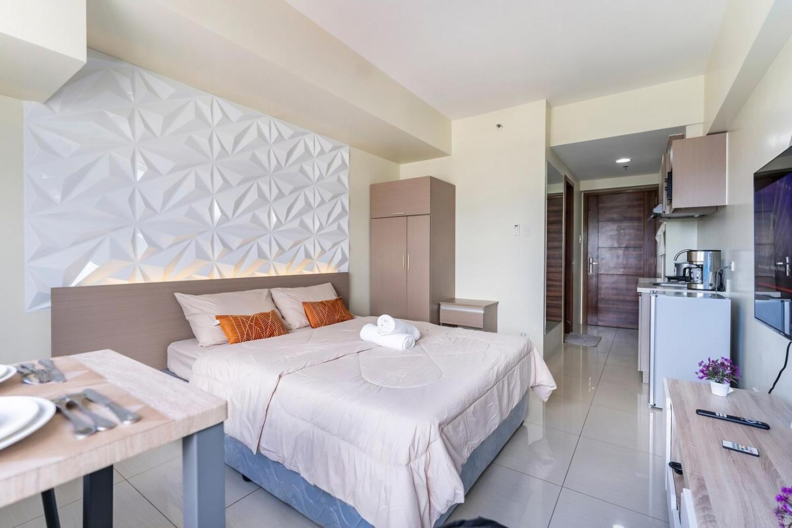 Aparthotel Cozy Space By Nomad Space Ph At Horizons 101 With Pool, Netflix, Wifi Cebu