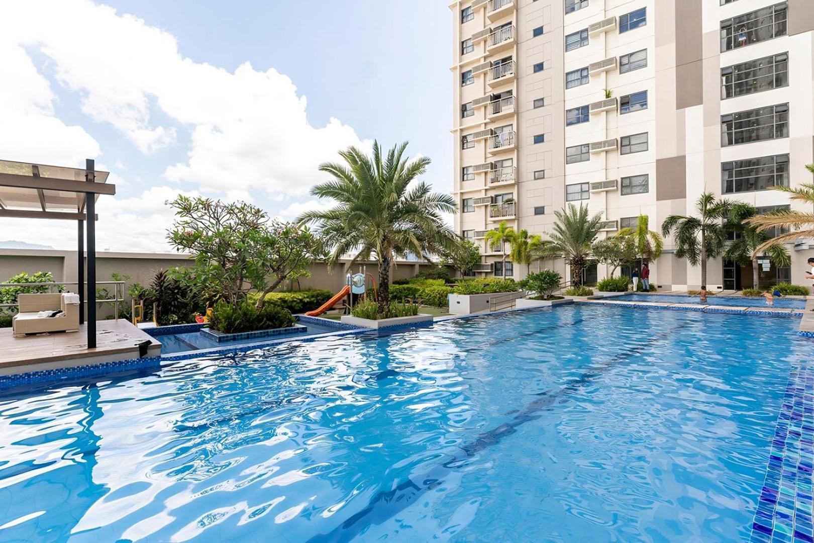 Aparthotel Cozy Space By Nomad Space Ph At Horizons 101 With Pool, Netflix, Wifi *
