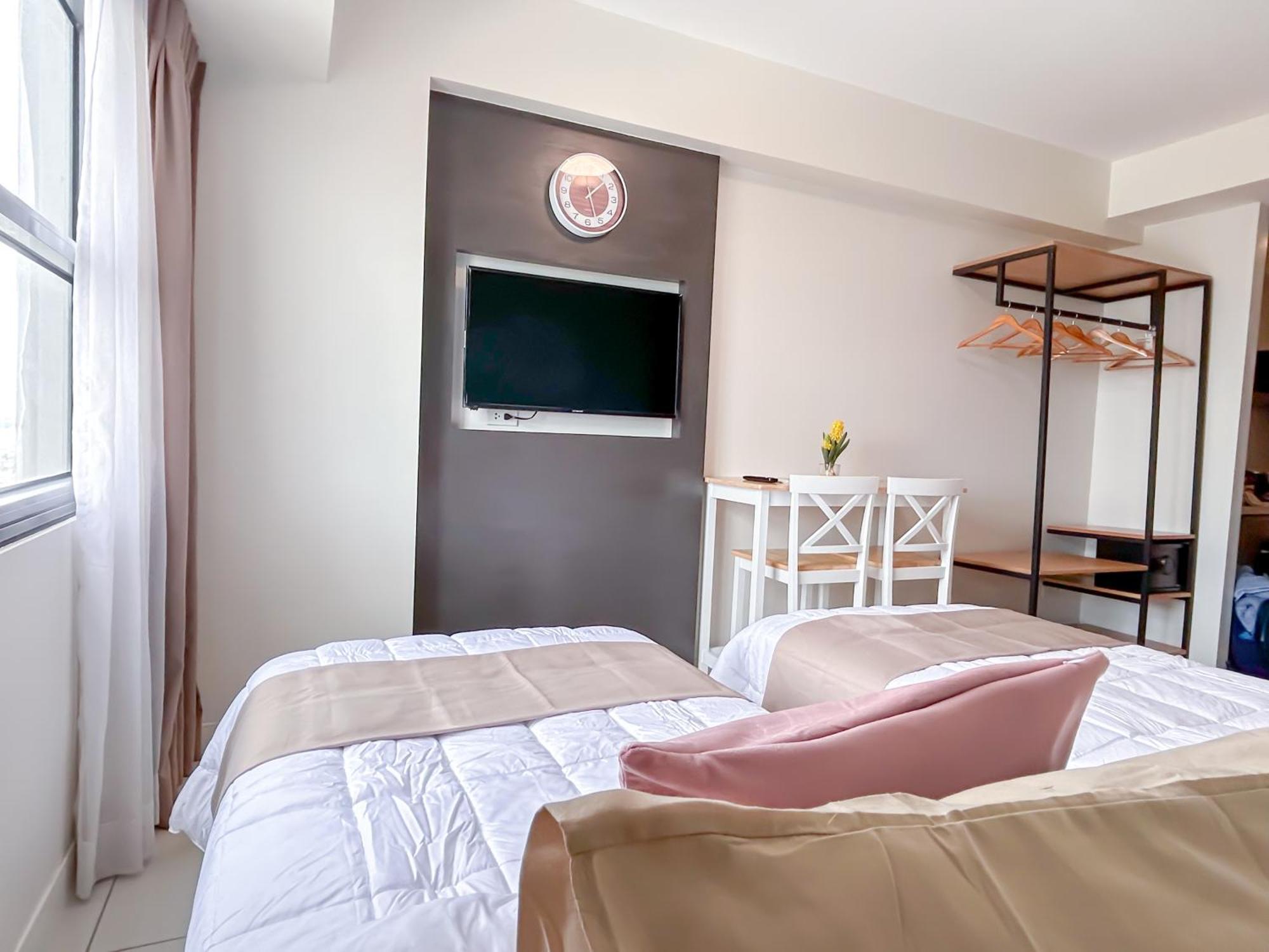 Aparthotel Cozy Space By Nomad Space Ph At Horizons 101 With Pool, Netflix, Wifi