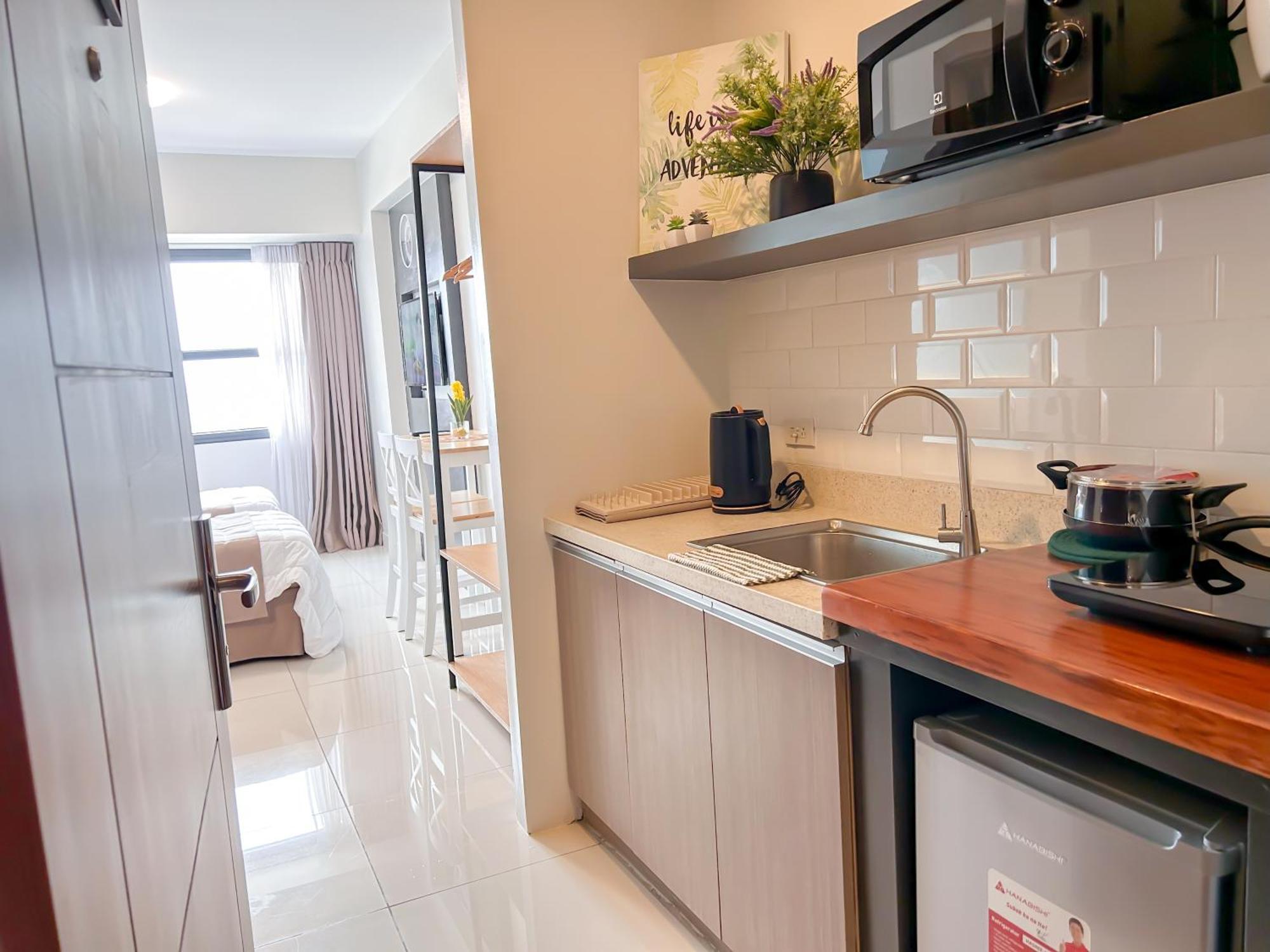Cozy Space By Nomad Space Ph At Horizons 101 With Pool, Netflix, Wifi Aparthotel *