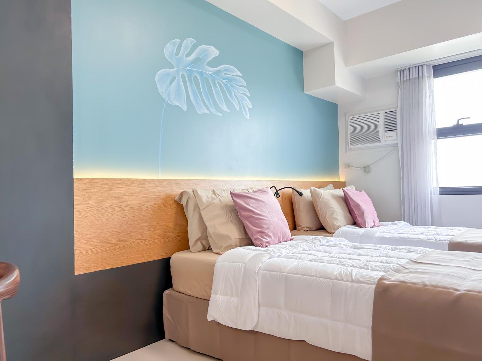 Aparthotel Cozy Space By Nomad Space Ph At Horizons 101 With Pool, Netflix, Wifi Cebu
