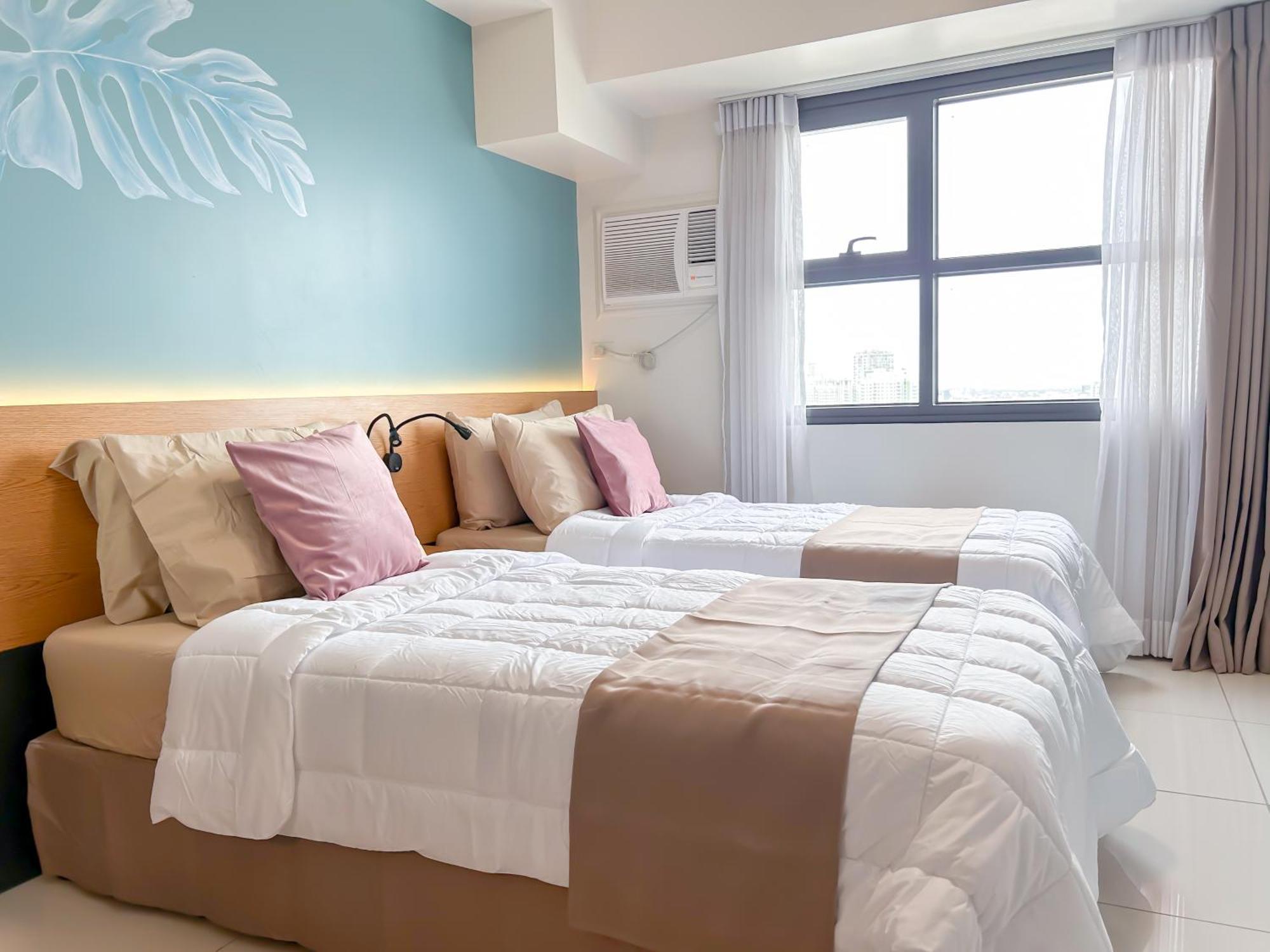 Cozy Space By Nomad Space Ph At Horizons 101 With Pool, Netflix, Wifi * Cebu